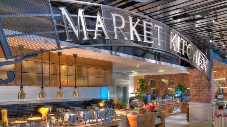 <b>Moevenpick Hotel & Convention Ctr KLIA Restaurant</b>. Images powered by <a href="https://iceportal.shijigroup.com/" title="IcePortal" target="_blank">IcePortal</a>.