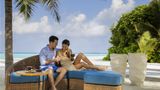 <b>Kuredhivaru Resort & Spa Restaurant</b>. Images powered by <a href="https://iceportal.shijigroup.com/" title="IcePortal" target="_blank">IcePortal</a>.
