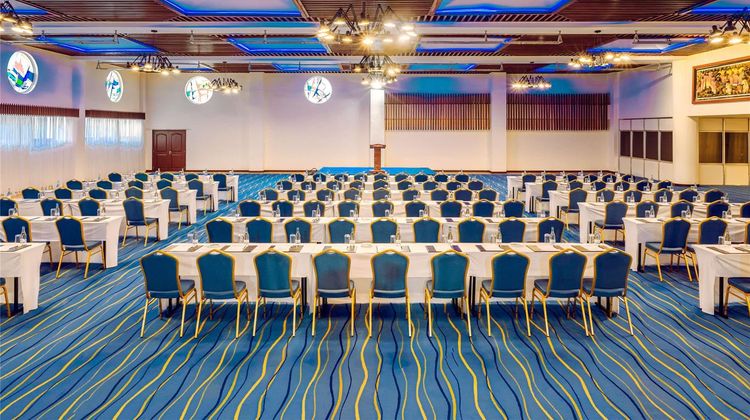 Moevenpick Hotel & Residences Nairobi Meeting