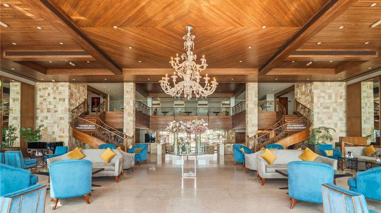 <b>Moevenpick Hotel & Resort  Al Bida'a Exterior</b>. Images powered by <a href="https://iceportal.shijigroup.com/" title="IcePortal" target="_blank">IcePortal</a>.