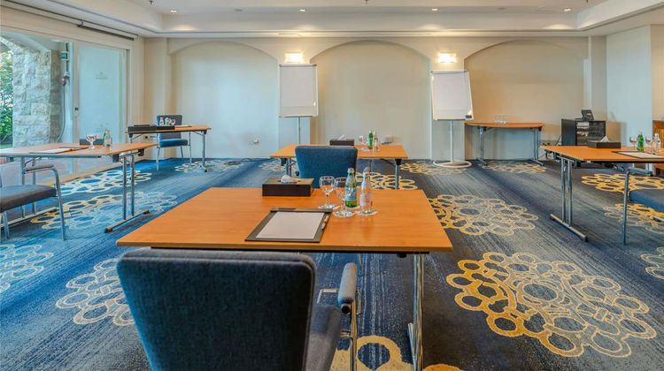 Moevenpick Hotel & Resort  Al Bida'a Meeting