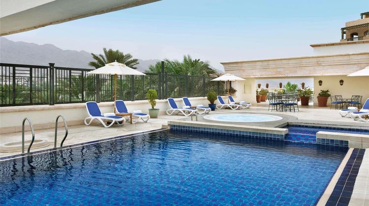 Moevenpick Aqaba Pool