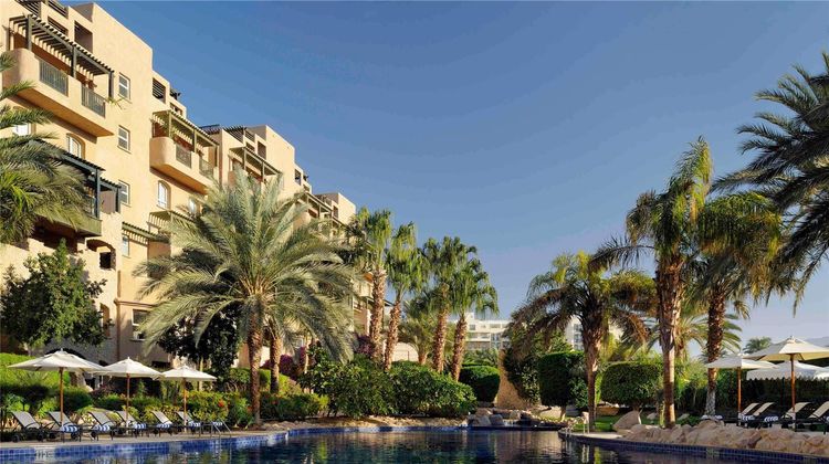 Moevenpick Aqaba Pool