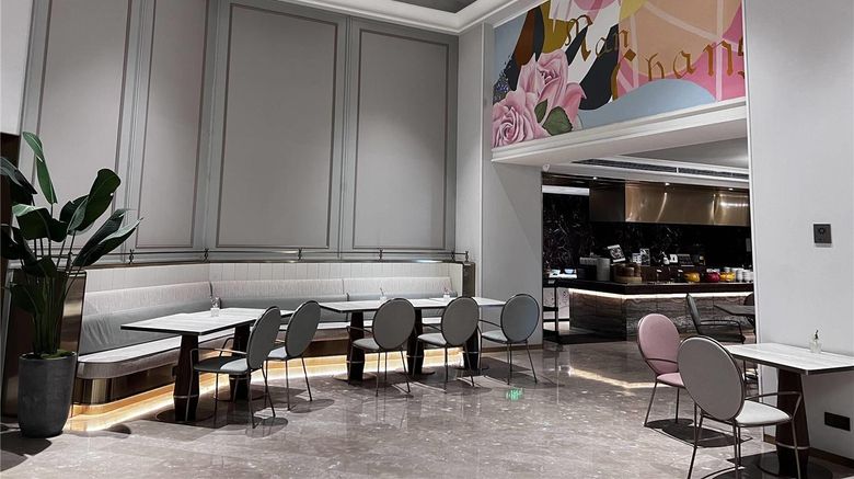 <b>Mercure Nanchang Tengwang Pavilion Restaurant</b>. Images powered by <a href="https://iceportal.shijigroup.com/" title="IcePortal" target="_blank">IcePortal</a>.