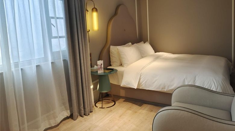 <b>Mercure Nanchang Tengwang Pavilion Room</b>. Images powered by <a href="https://iceportal.shijigroup.com/" title="IcePortal" target="_blank">IcePortal</a>.