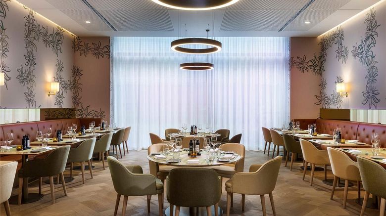 <b>Moevenpick Stuttgart Messe Restaurant</b>. Images powered by <a href="https://iceportal.shijigroup.com/" title="IcePortal" target="_blank">IcePortal</a>.