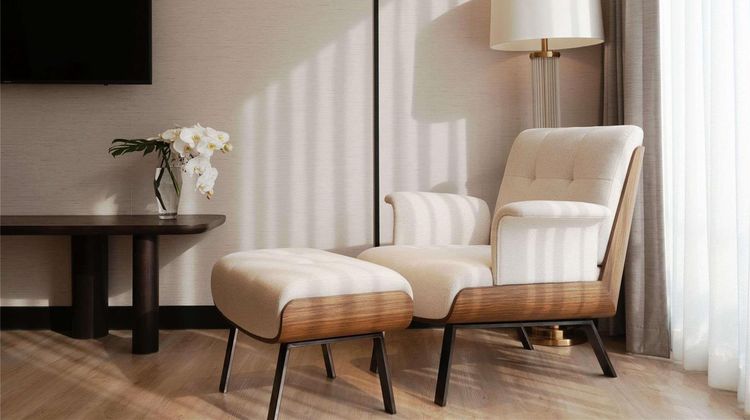 Movenpick BDMS Wellness Resort Bangkok Suite