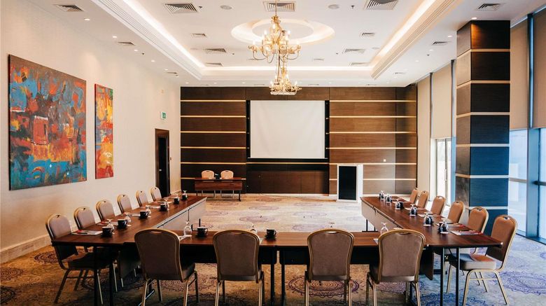 <b>Moevenpick Hotel Amman Meeting</b>. Images powered by <a href="https://iceportal.shijigroup.com/" title="IcePortal" target="_blank">IcePortal</a>.