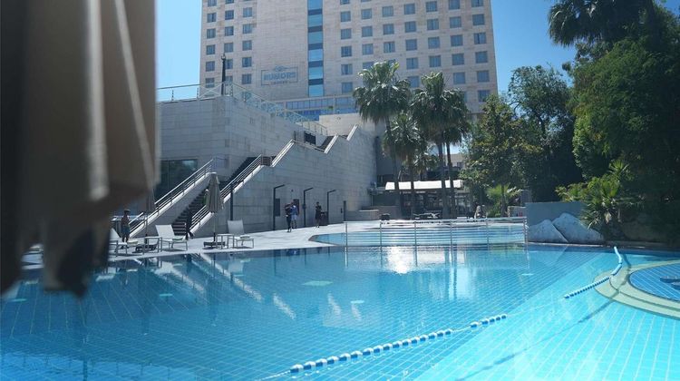 Moevenpick Hotel Amman Exterior