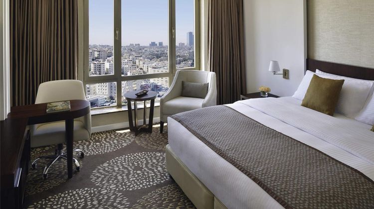 Moevenpick Hotel Amman Room