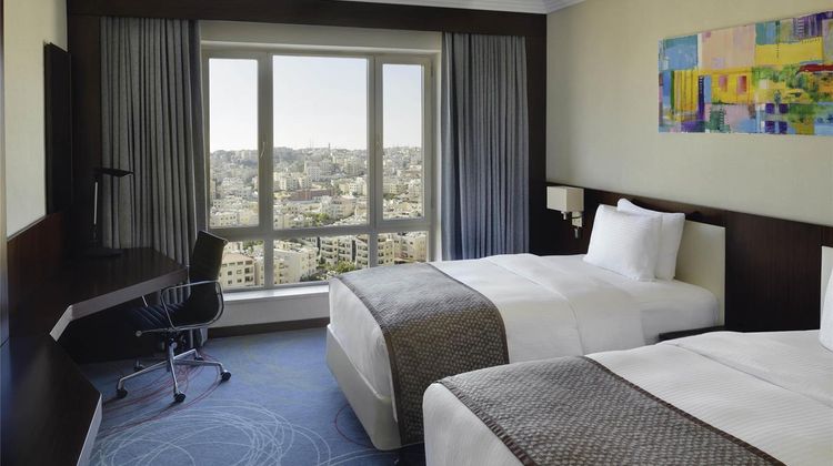 Moevenpick Hotel Amman Room