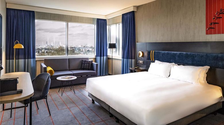 <b>Mercure Antwerp City South Room</b>. Images powered by <a href="https://iceportal.shijigroup.com/" title="IcePortal" target="_blank">IcePortal</a>.