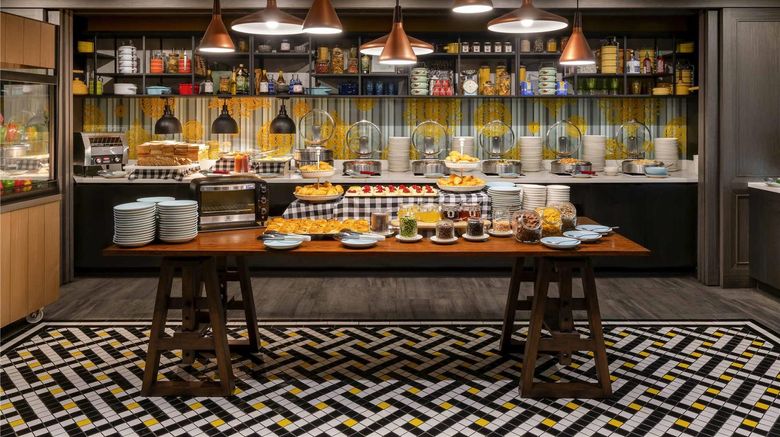 <b>Ibis Styles Bangkok Silom Restaurant</b>. Images powered by <a href="https://iceportal.shijigroup.com/" title="IcePortal" target="_blank">IcePortal</a>.