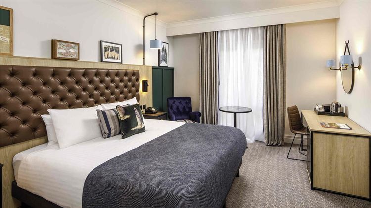 Mercure Oxford Hawkwell House Room