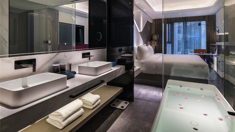 <b>Novotel Yangzhou City Center Room</b>. Images powered by <a href="https://iceportal.shijigroup.com/" title="IcePortal" target="_blank">IcePortal</a>.