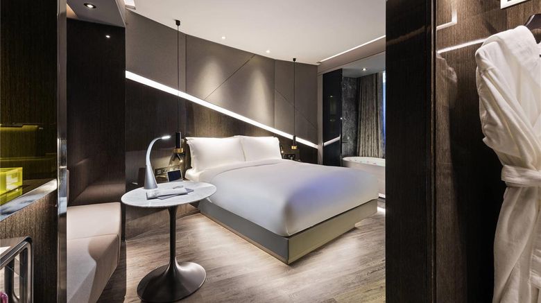 <b>Novotel Yangzhou City Center Room</b>. Images powered by <a href="https://iceportal.shijigroup.com/" title="IcePortal" target="_blank">IcePortal</a>.