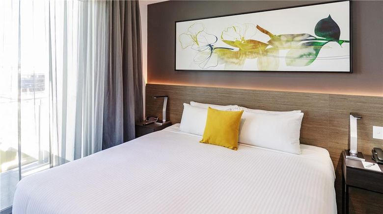<b>Mercure Sunshine Coast Kawana Waters Room</b>. Images powered by <a href="https://iceportal.shijigroup.com/" title="IcePortal" target="_blank">IcePortal</a>.