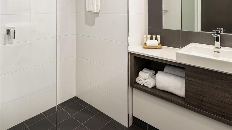 <b>Mercure Sunshine Coast Kawana Waters Room</b>. Images powered by <a href="https://iceportal.shijigroup.com/" title="IcePortal" target="_blank">IcePortal</a>.
