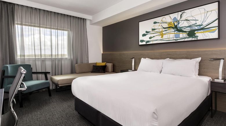 <b>Mercure Sunshine Coast Kawana Waters Room</b>. Images powered by <a href="https://iceportal.shijigroup.com/" title="IcePortal" target="_blank">IcePortal</a>.