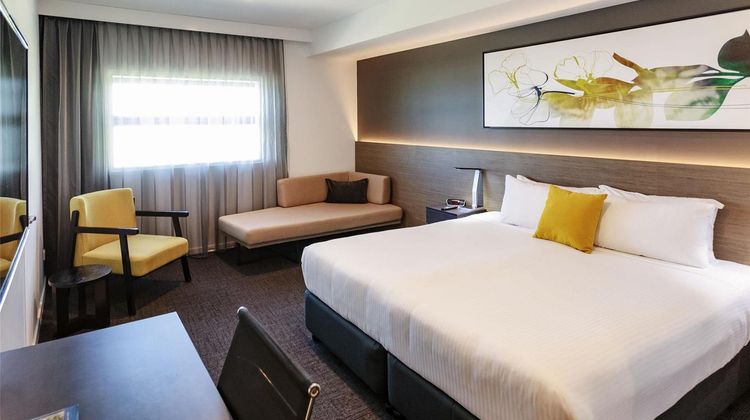 Mercure Sunshine Coast Kawana Waters Room