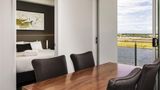 Mercure Sunshine Coast Kawana Waters Room
