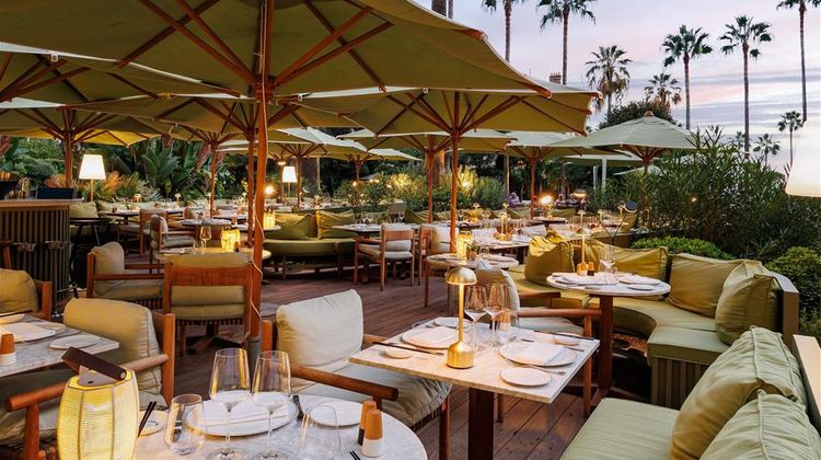 Mondrian Cannes Restaurant