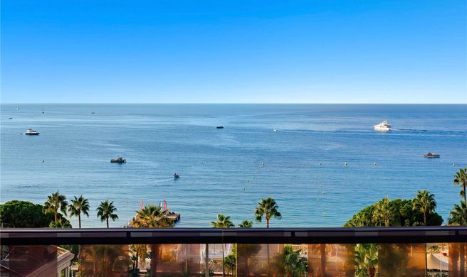 Mondrian Cannes Exterior