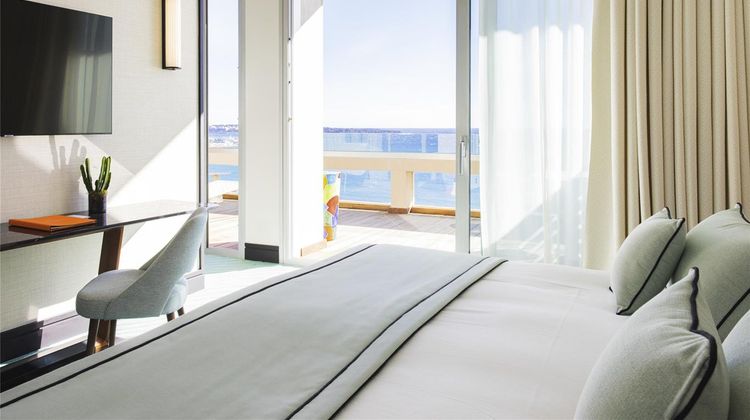 Mondrian Cannes Suite