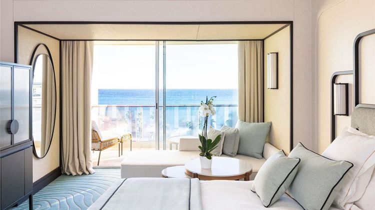 Mondrian Cannes Room
