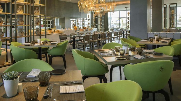 Novotel Muscat Airport Hotel Restaurant