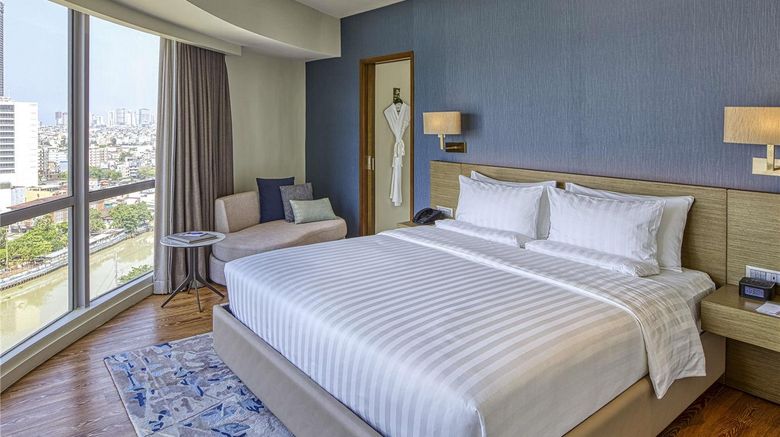 <b>Novotel Suites Manila At Acqua Suite</b>. Images powered by <a href="https://iceportal.shijigroup.com/" title="IcePortal" target="_blank">IcePortal</a>.