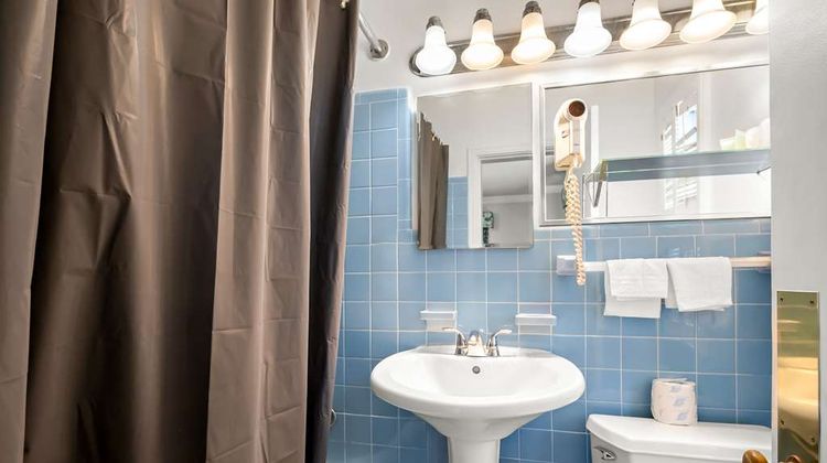 Americas Best Value Clewiston Inn Room