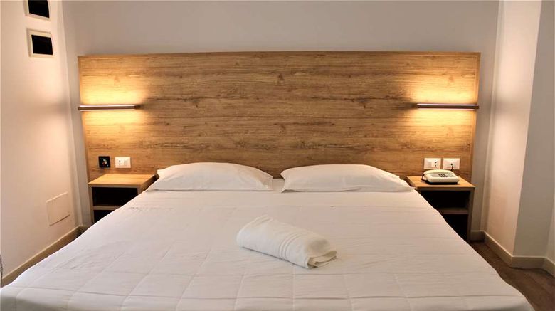 <b>Casena dei Colli, Sure Hotel Coll by BW Room</b>. Images powered by <a href="https://iceportal.shijigroup.com/" title="IcePortal" target="_blank">IcePortal</a>.