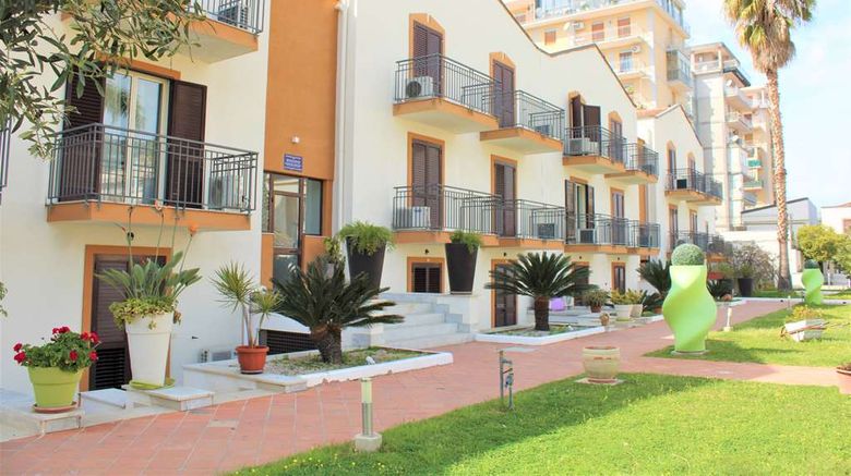<b>Casena dei Colli, Sure Hotel Coll by BW Exterior</b>. Images powered by <a href="https://iceportal.shijigroup.com/" title="IcePortal" target="_blank">IcePortal</a>.