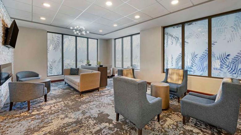 <b>Best Western Plus Chicago Southland Lobby</b>. Images powered by <a href="https://iceportal.shijigroup.com/" title="IcePortal" target="_blank">IcePortal</a>.
