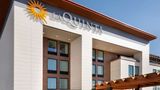 <b>La Quinta Inn & Suites by Wyndham Exterior</b>. Images powered by <a href="https://iceportal.shijigroup.com/" title="IcePortal" target="_blank">IcePortal</a>.