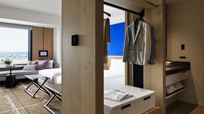 <b>Hyatt Centric Kanazawa Room</b>. Images powered by <a href="https://iceportal.shijigroup.com/" title="IcePortal" target="_blank">IcePortal</a>.