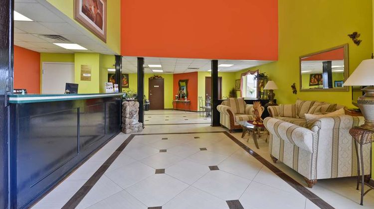 Americas Best Value Inn & Suites Lobby
