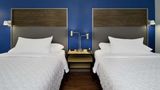 Tru by Hilton Waco South Room