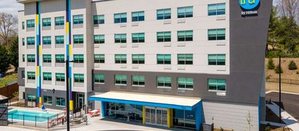Tru by Hilton Asheville East Exterior
