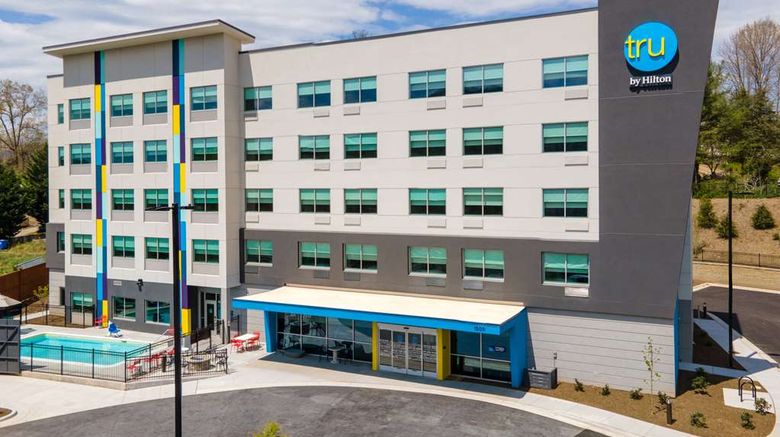 <b>Tru by Hilton Asheville East Exterior</b>. Images powered by <a href="https://iceportal.shijigroup.com/" title="IcePortal" target="_blank">IcePortal</a>.