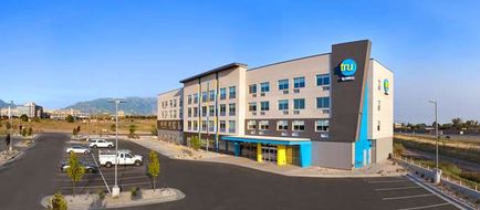 Tru by Hilton Clearfield Hill Air Force Exterior