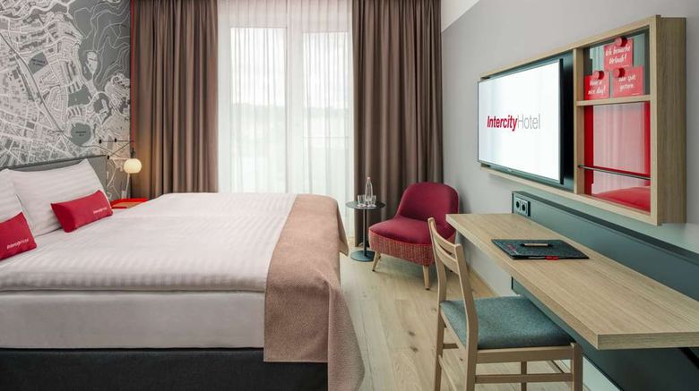 <b>IntercityHotel Saarbrucken Room</b>. Images powered by <a href="https://iceportal.shijigroup.com/" title="IcePortal" target="_blank">IcePortal</a>.