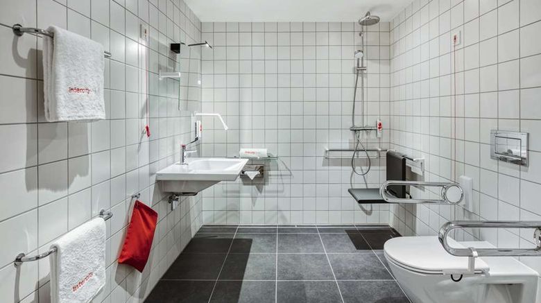 <b>IntercityHotel Saarbrucken Room</b>. Images powered by <a href="https://iceportal.shijigroup.com/" title="IcePortal" target="_blank">IcePortal</a>.