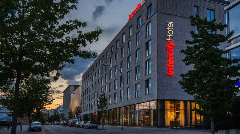 <b>IntercityHotel Saarbrucken Exterior</b>. Images powered by <a href="https://iceportal.shijigroup.com/" title="IcePortal" target="_blank">IcePortal</a>.