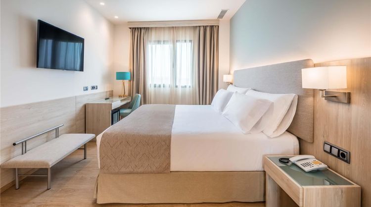 Occidental Sevilla Viapol Room