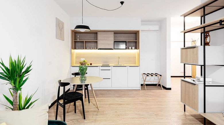 <b>Tulip Residences Warsaw Targowa Room</b>. Images powered by <a href="https://iceportal.shijigroup.com/" title="IcePortal" target="_blank">IcePortal</a>.