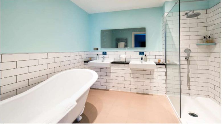 <b>London Chigwell, BW Signature Collection Other</b>. Images powered by <a href="https://iceportal.shijigroup.com/" title="IcePortal" target="_blank">IcePortal</a>.
