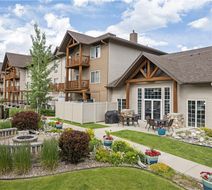 Best Western Plus Riverfront Hotel & Sui Exterior