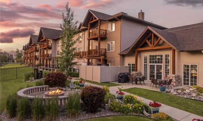 Best Western Plus Riverfront Hotel & Sui Exterior